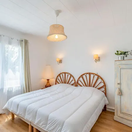 La Guillaumette By Interhome